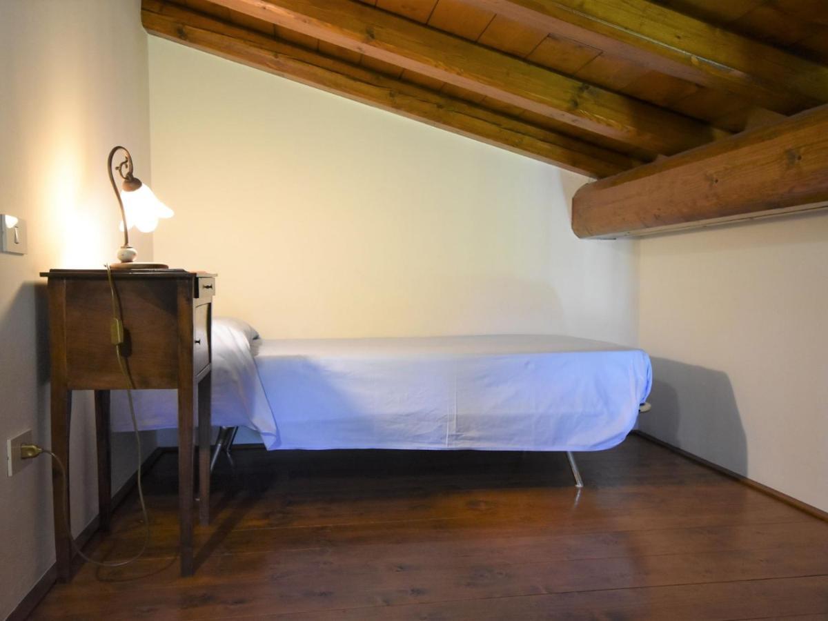 Apartment La Corte Bricca - Bilo D By Interhome Castana  Екстер'єр фото